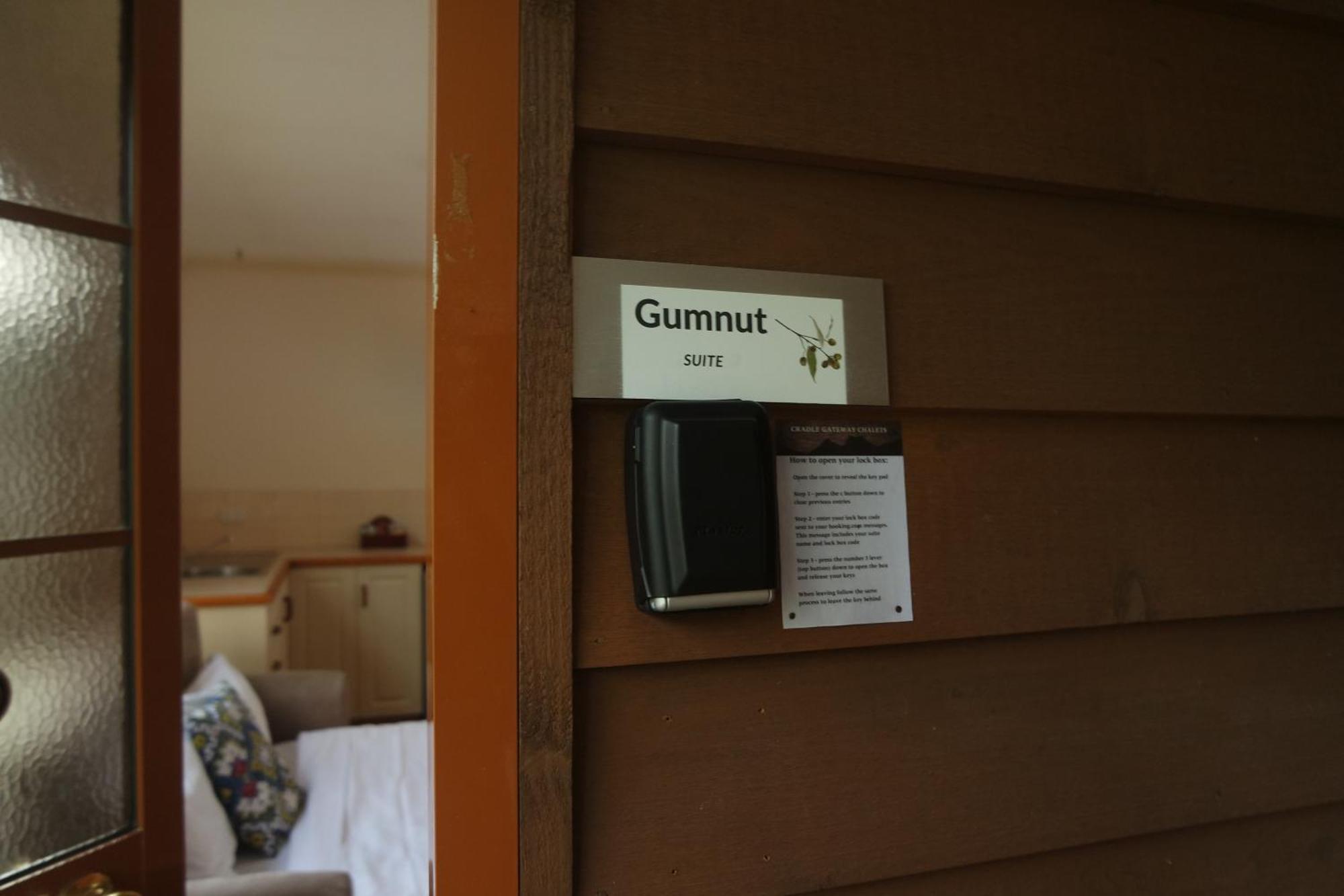 Cradle Gateway Chalets Moina Exterior photo